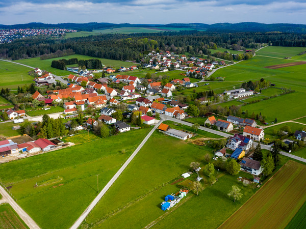 Das Bild zeigt eine Luftaufnahme von Freudenweiler. Foto: Gerold Roth